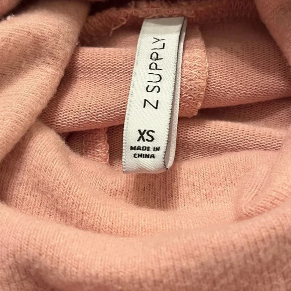 Z Supply The Soft Spun Skimmer Mock Pullover Light Pink Size XS - Picture 11 of 11